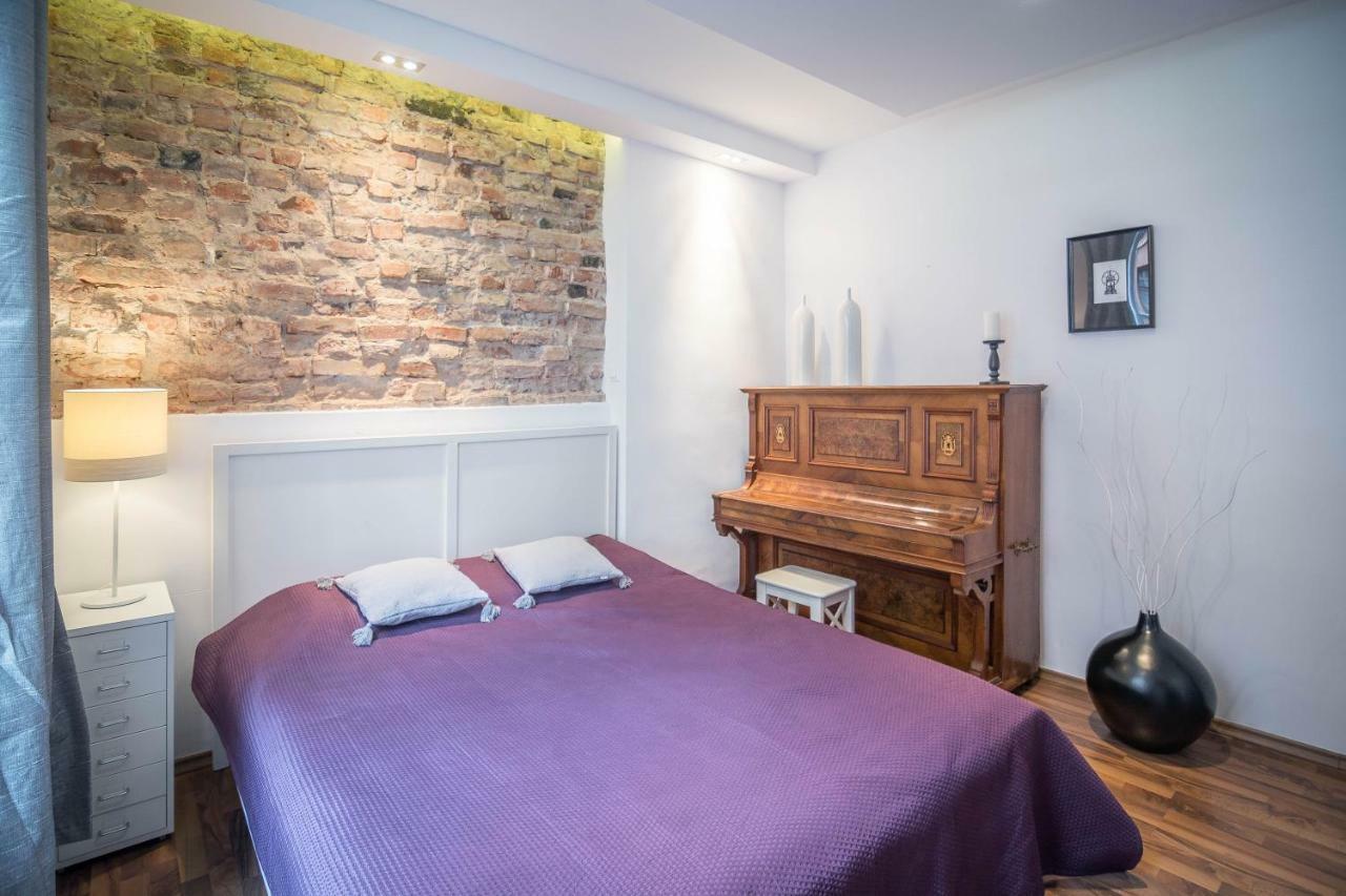 Piano Old Town Ogarna Lejlighed Gdańsk Eksteriør billede